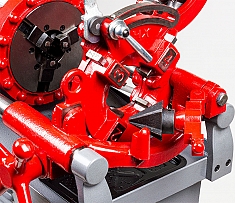 Рабочая зона электрических резьбонарезных станков Esson ElectricCut-50HW3